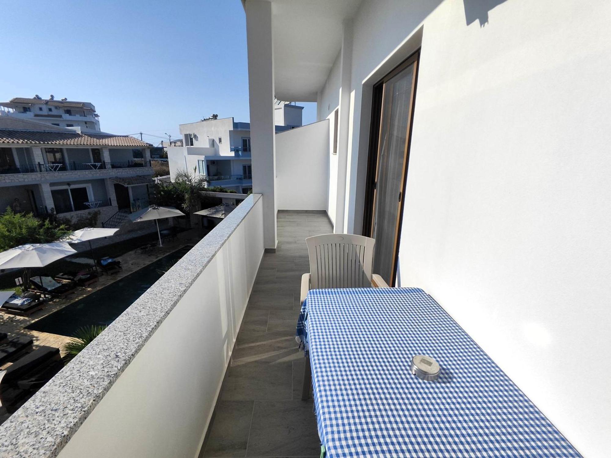 Hola Rooms Ksamil Exterior photo